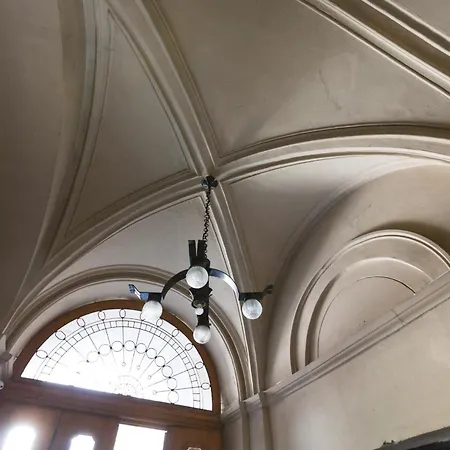 Little Americas Westend * Budapest